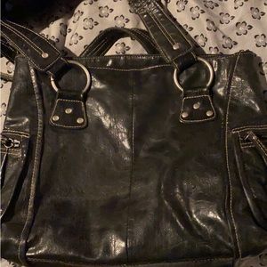 Kenneth Cole reaction black leather hand bag